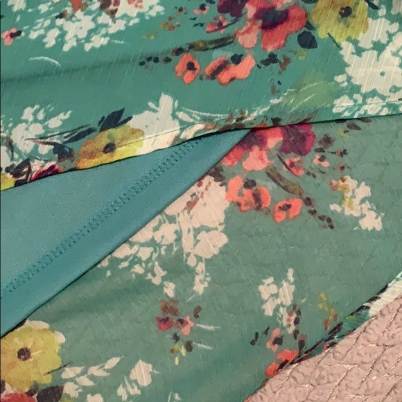 Lauren Conrad Floral Dress - Picture 4 of 7